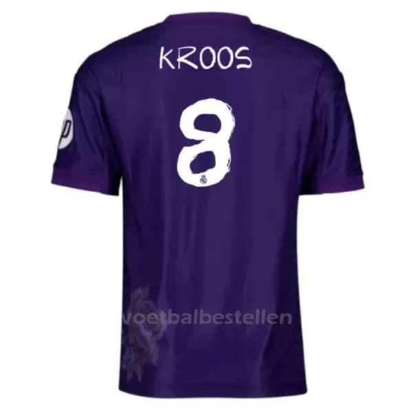 Real Madrid Toni Kroos 8 Vierde Shirt 23/24